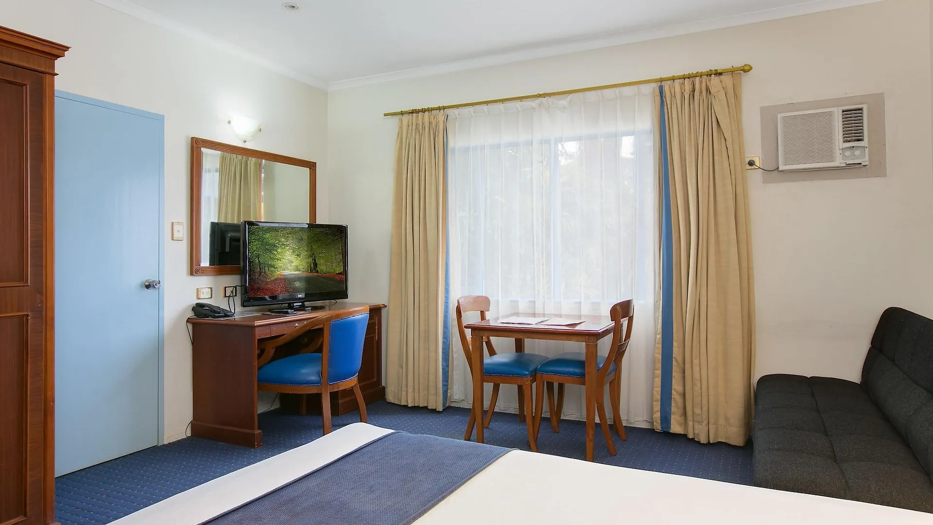 ****  Cairns Southside International Motel Australia