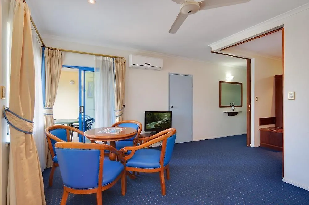 Cairns Southside International Motel 4*,