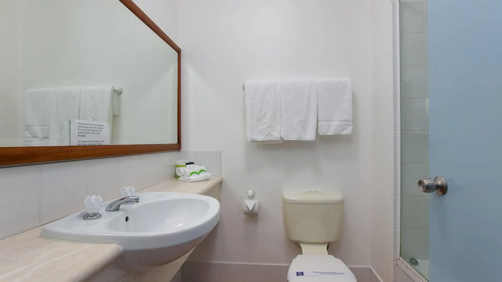 ****  Cairns Southside International Motel Australia